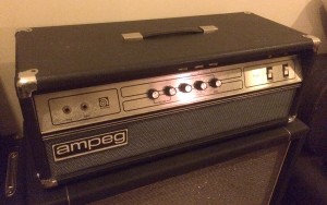 Ampeg V4B Bass Amp