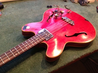 Kasabian Gibson bass guitar