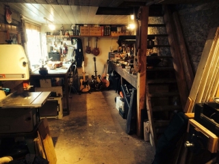 Luthier Guitar maker's workshop